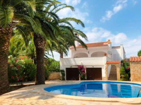 Holiday Home Casa Pfeil - TDM170